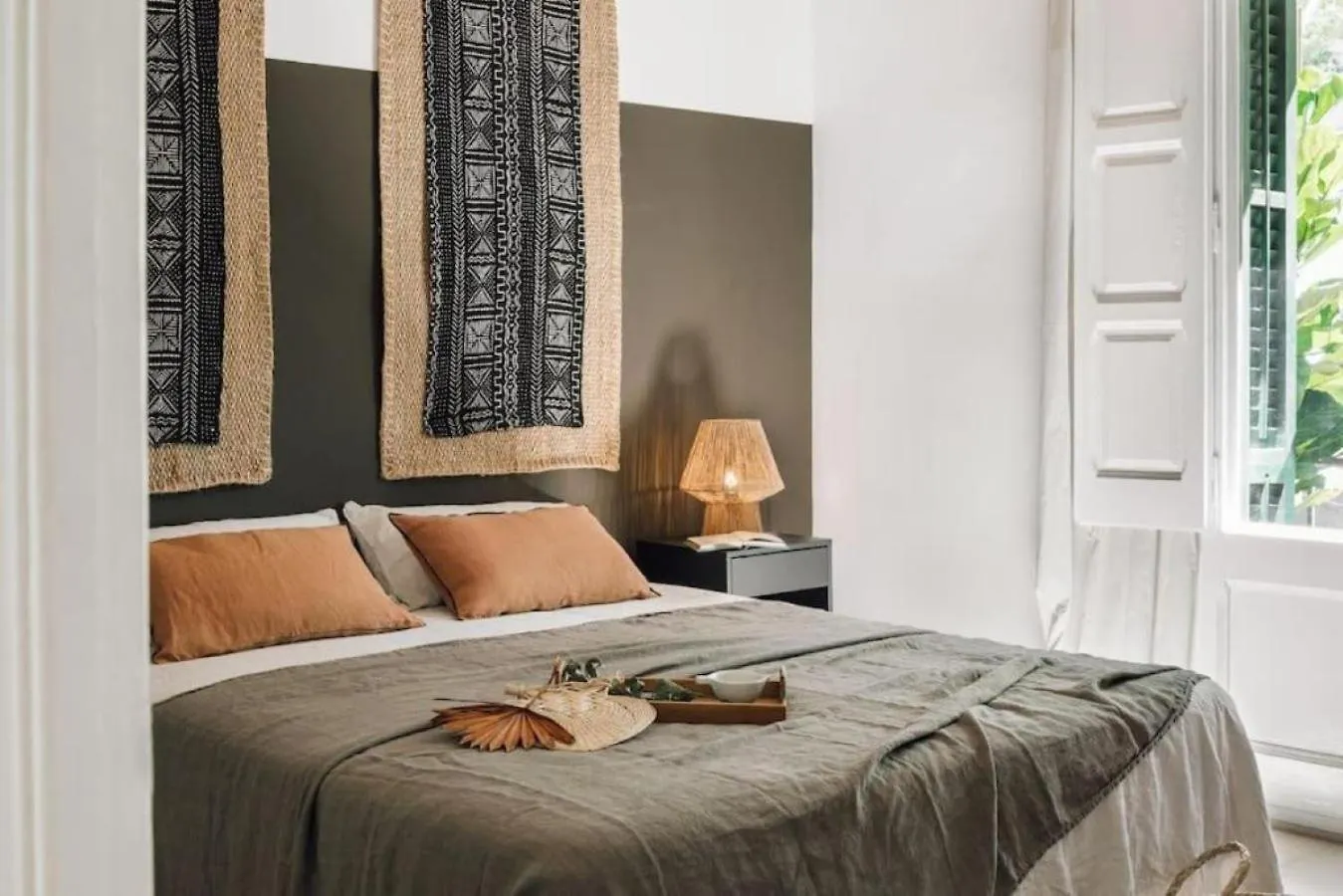 Bambuti - 3 Bedrooms And Balcony In Passeig Sant Joan Barselona 0*,  İspanya